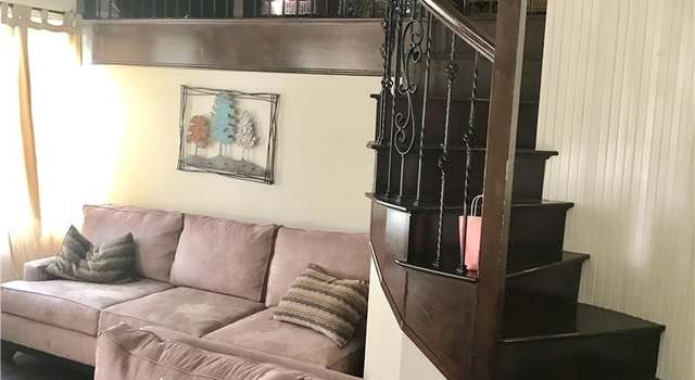 Photo of 1410 Camelot Dr, Corona, CA 92882