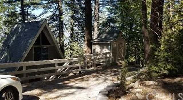 Photo of 1049 Mercury Way, Crestline, CA 92325