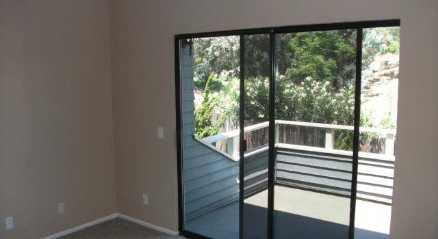 Photo of 3315 N Crest Dr, Long Beach, CA 90807