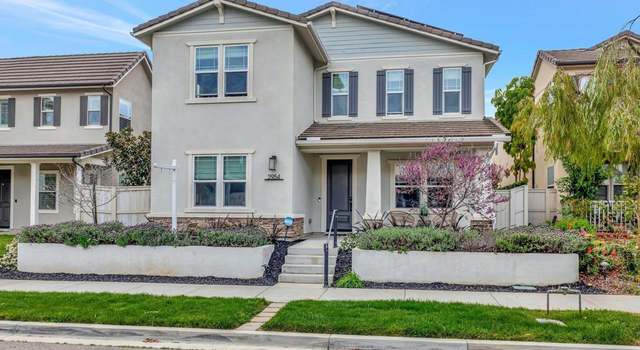 Photo of 2954 Fledgling Dr, Escondido, CA 92029
