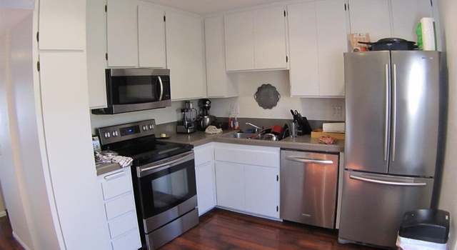 Photo of 9289 Village Gln #118, San Diego, CA 92123