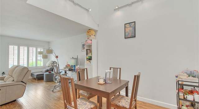 Photo of 686 E Workman St, Covina, CA 91723