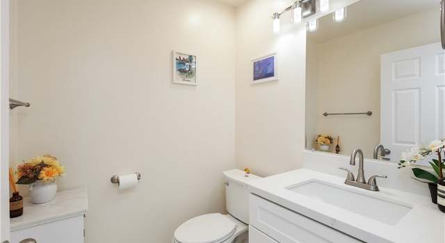 Photo of 410 San Nicholas Ct, Laguna Beach, CA 92651