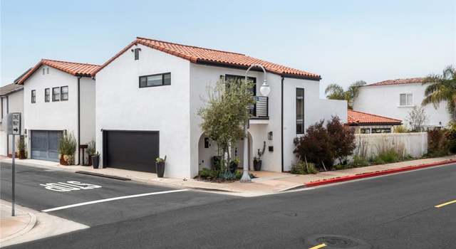 Photo of 317 Via Lido Nord, Newport Beach, CA 92663