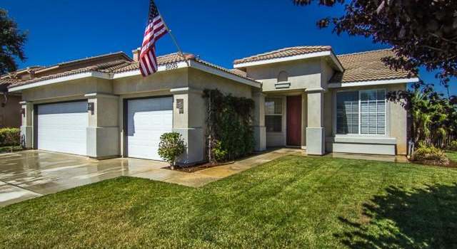 Photo of 30095 Dickens Dr, Menifee, CA 92584