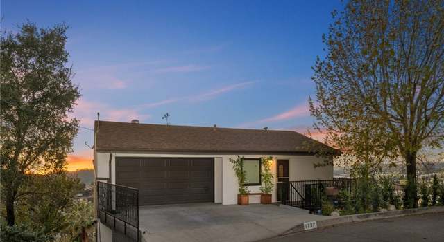 Photo of 1227 Corona Dr, Glendale, CA 91205