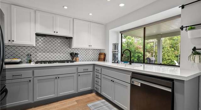 Photo of 25842 Vaquero Ct, Valencia, CA 91355