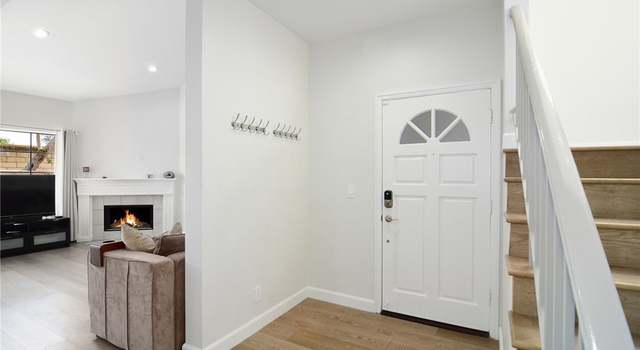 Photo of 19928 Chase St #15, Winnetka, CA 91306