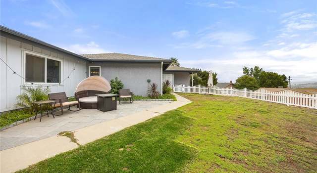 Photo of 4021 Pikes Peak Dr, Norco, CA 92860