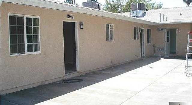 Photo of 14223 Victory Blvd, Van Nuys, CA 91401