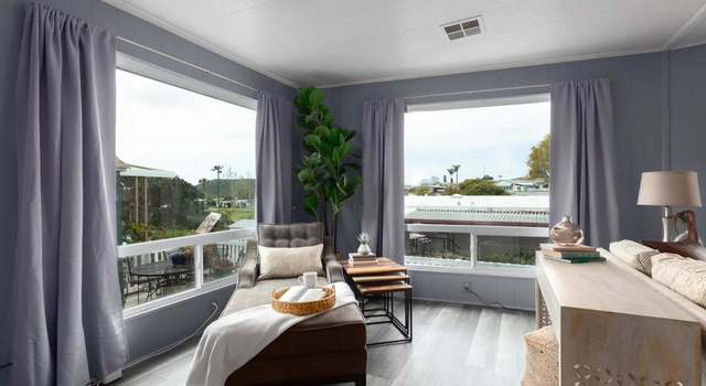 Photo of 293 Picnic View Ln, Oceanside, CA 92056