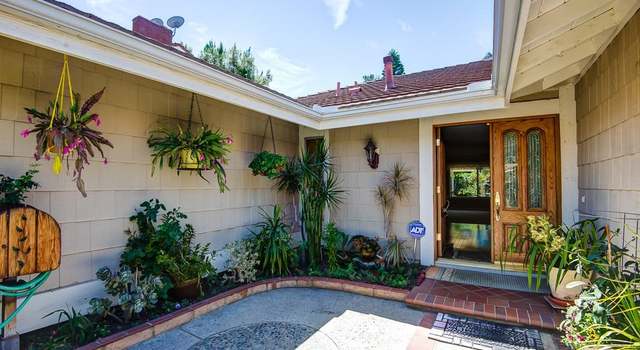 Photo of 435 S Westridge Cir, Anaheim Hills, CA 92807