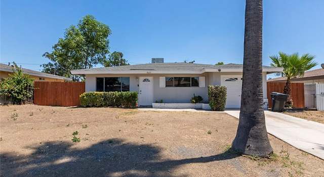 Photo of 9829 Grace St, Bloomington, CA 92316
