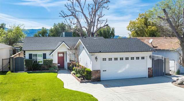 Photo of 24833 Alderbrook Dr, Newhall, CA 91321