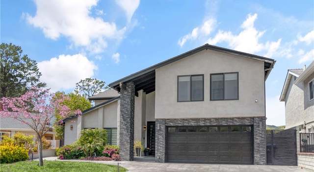 Photo of 26011 Redbluff Dr, Calabasas, CA 91302
