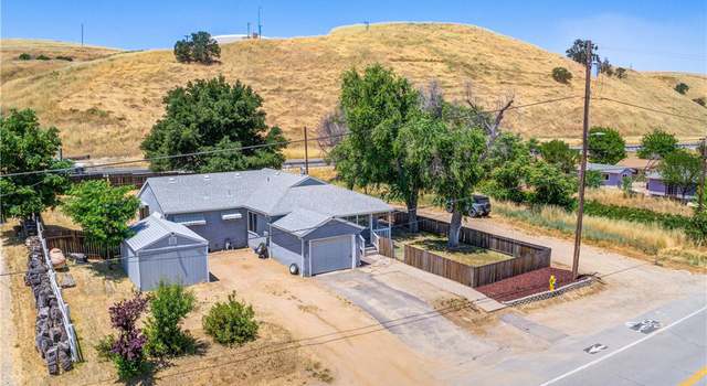 Photo of 1399 K St, San Miguel, CA 93451