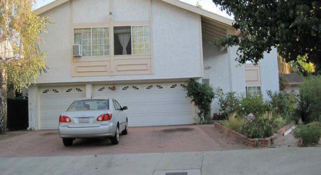 Photo of 18574 Marilla St, Northridge, CA 91324