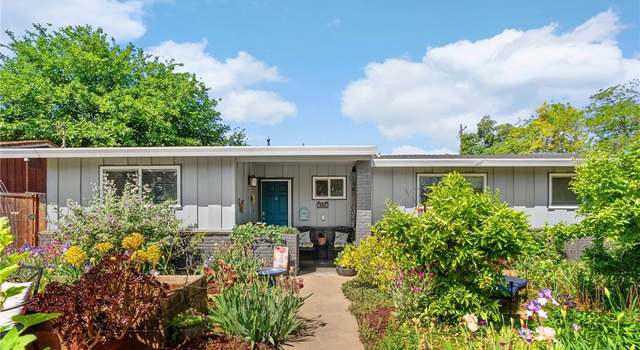 Photo of 10 Cottage Cir, Chico, CA 95926