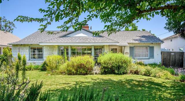 Photo of 13617 Bassett St, Valley Glen, CA 91405