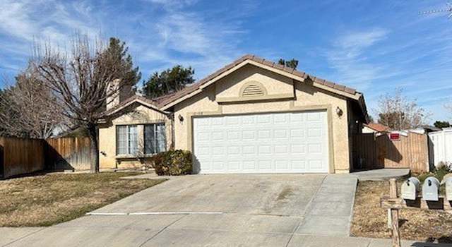 Photo of 12488 Goldstone Dr, Victorville, CA 92392