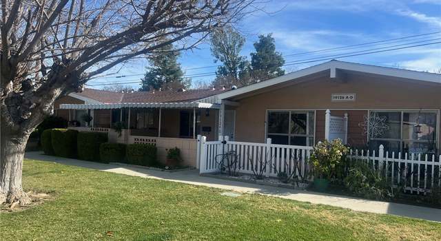 Photo of 19126 Avenue Of The Oaks Unit C, Newhall, CA 91321