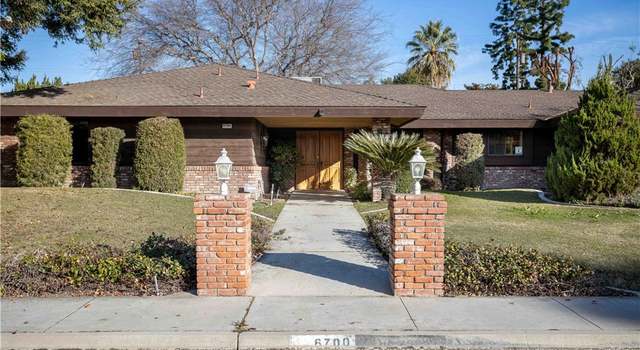 Photo of 6700 Kearsarge Way, Bakersfield, CA 93309