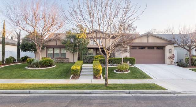 Photo of 12507 Lincolnshire Dr, Bakersfield, CA 93311