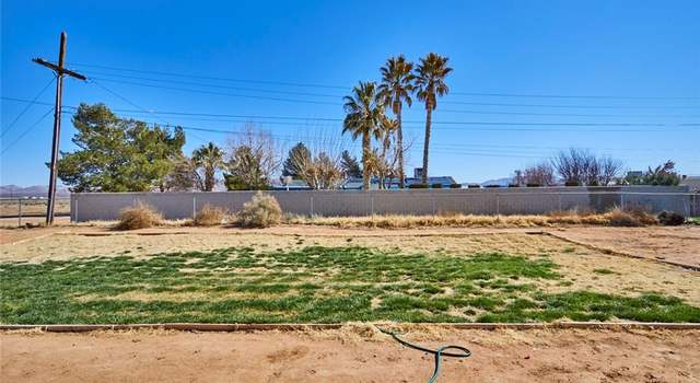 Photo of 16683 Montauk Rd, Apple Valley, CA 92307