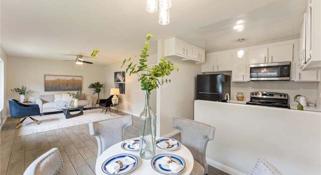 Photo of 5530 Ackerfield Ave #403, Long Beach, CA 90805