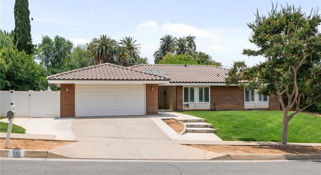Photo of 732 Hilary Ln, Redlands, CA 92373