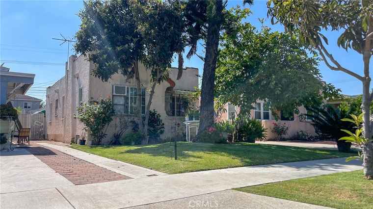 Photo of 8933 Bowman Ave South Gate, CA 90280