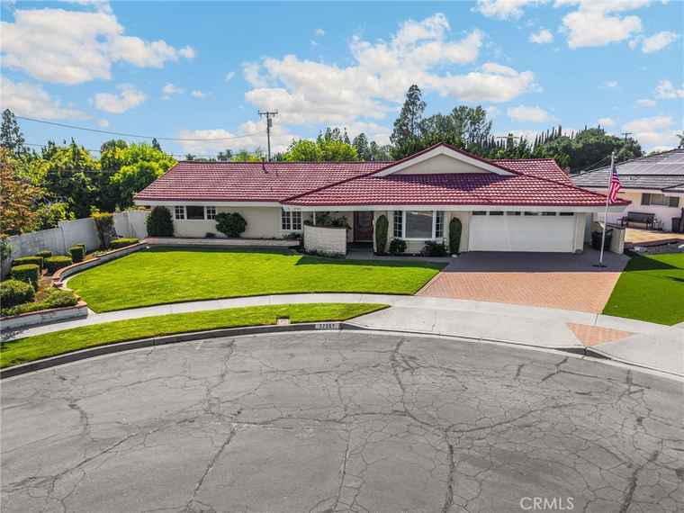 Photo of 17351 Casa Hermosa Dr Yorba Linda, CA 92886