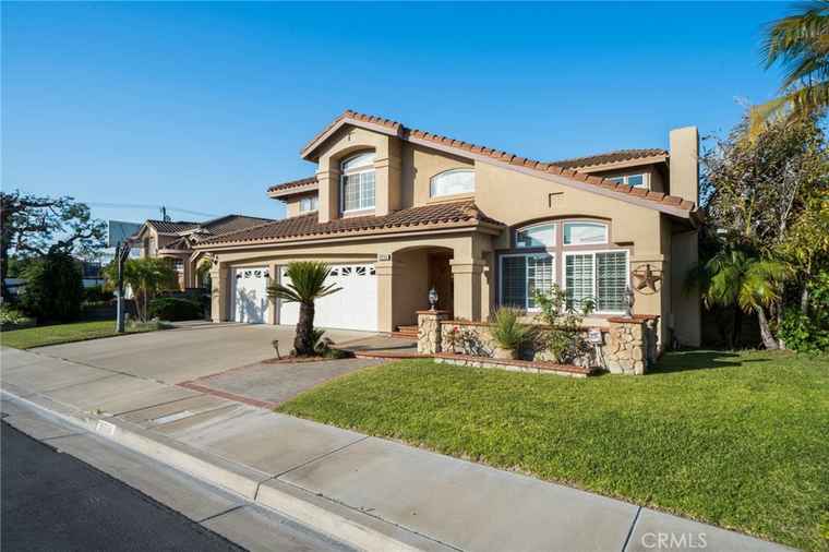 Photo of 9534 Tivoli Cir Cypress, CA 90630