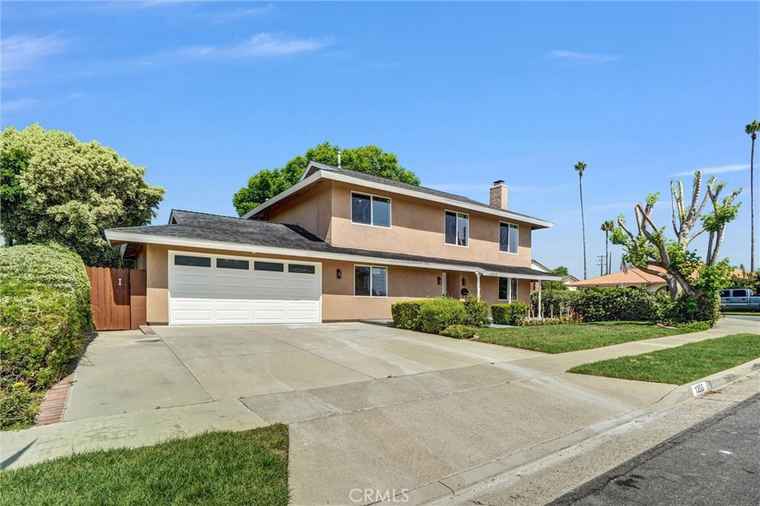 Photo of 1355 Limerick Dr Placentia, CA 92870