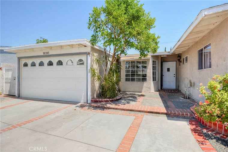 Photo of 16395 Bamboo St La Puente, CA 91744