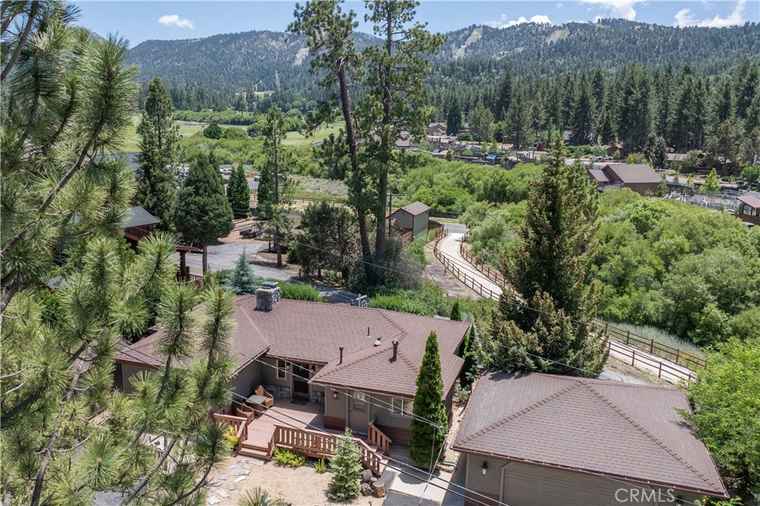 Photo of 42817 Encino Big Bear Lake, CA 92315