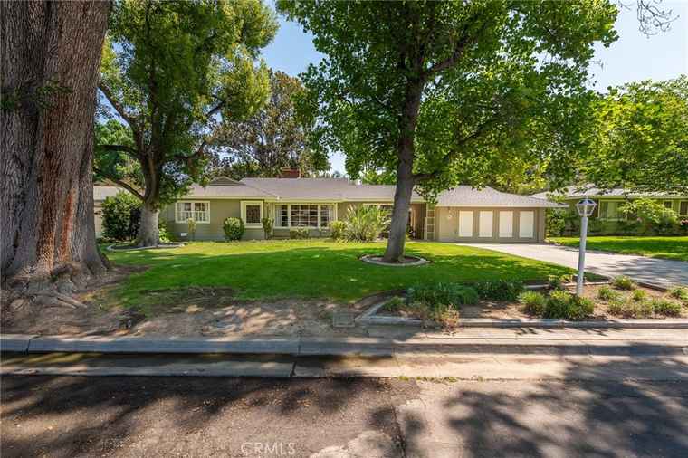 Photo of 3845 Westwood Dr Riverside, CA 92504