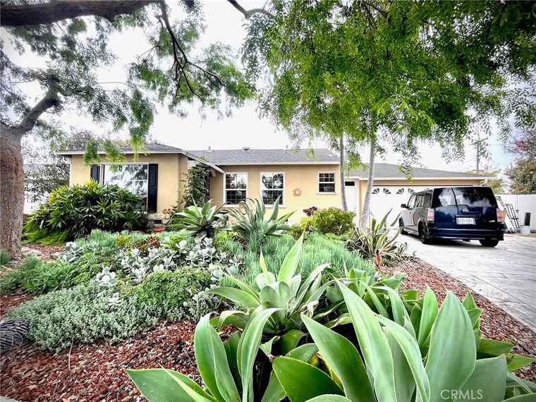Photo of 7152 Yucca St Buena Park, CA 90621