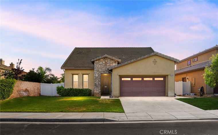 Photo of 35668 Trevino Trl Beaumont, CA 92223