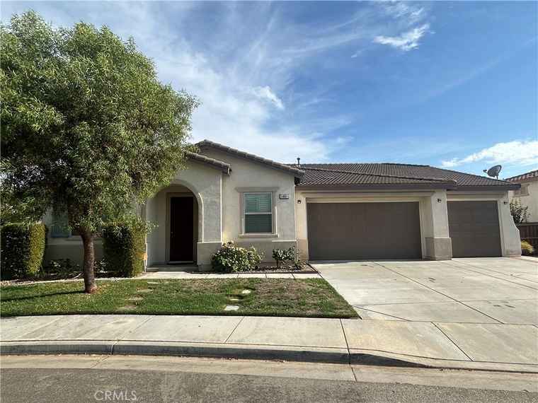 Photo of 1461 Liatris Way Beaumont, CA 92223