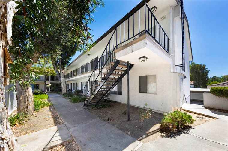 Photo of 1310 W Lambert Rd #180 La Habra, CA 90631