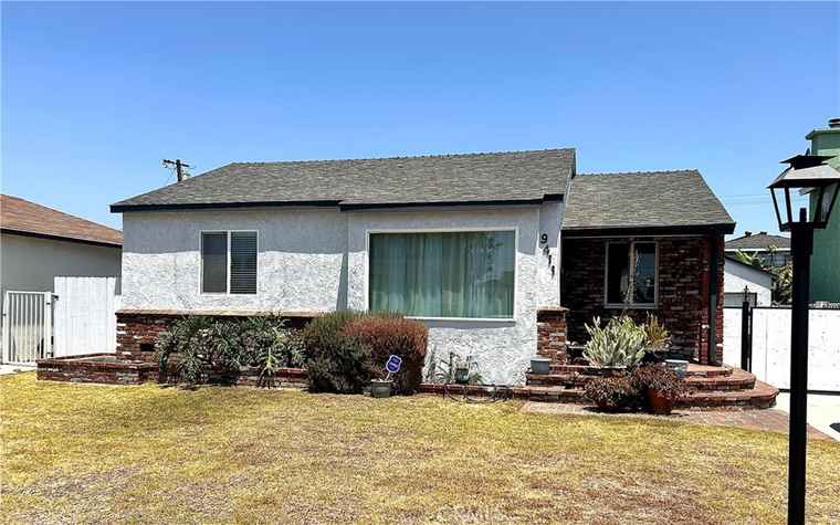 Photo of 9411 Nan St Pico Rivera, CA 90660