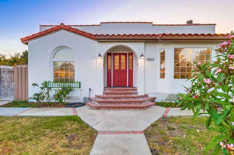 Photo of 3403 Falcon Ave Long Beach, CA 90807