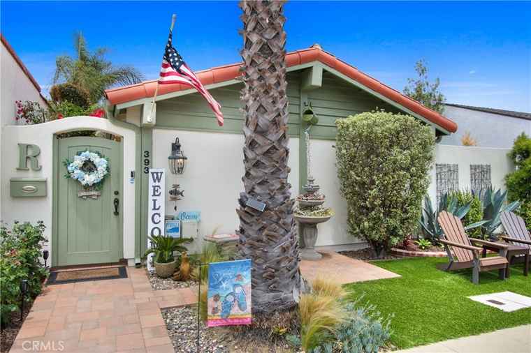 Photo of 393 Galleon Way Seal Beach, CA 90740