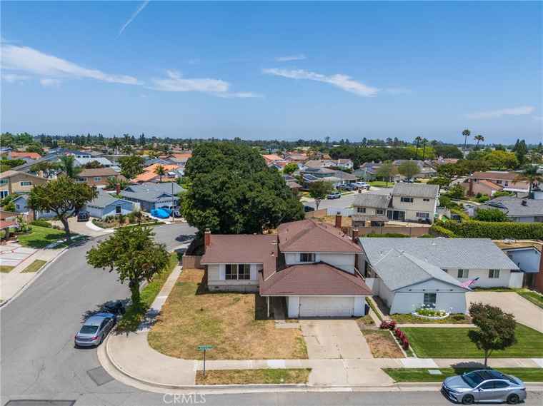 Photo of 17300 Buttonwood St Fountain Valley, CA 92708