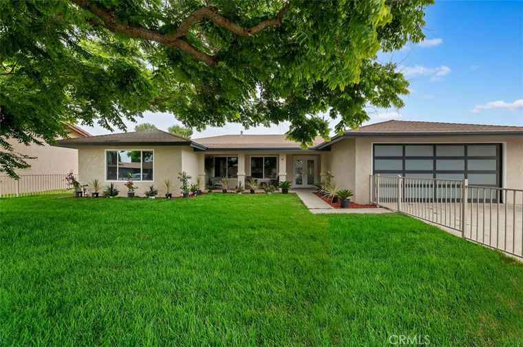 Photo of 2667 Sagetree Ln Norco, CA 92860