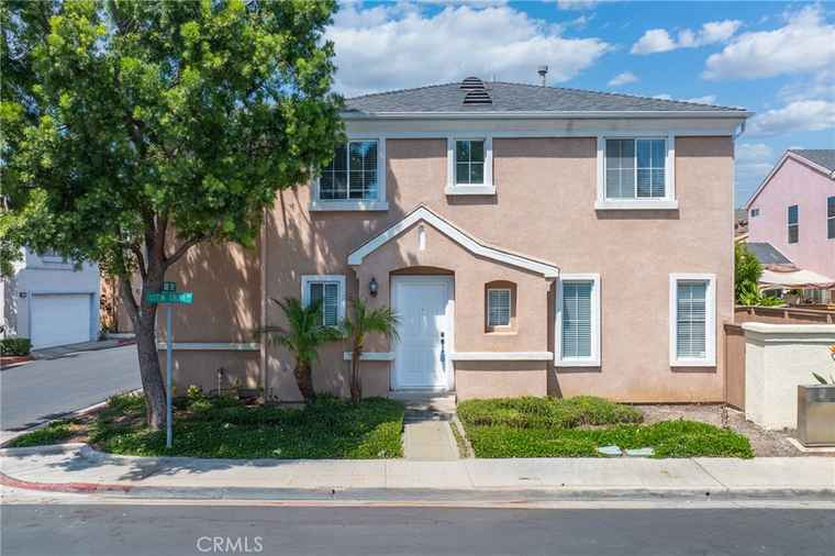 Photo of 14840 Dove Tree Ct Tustin, CA 92780