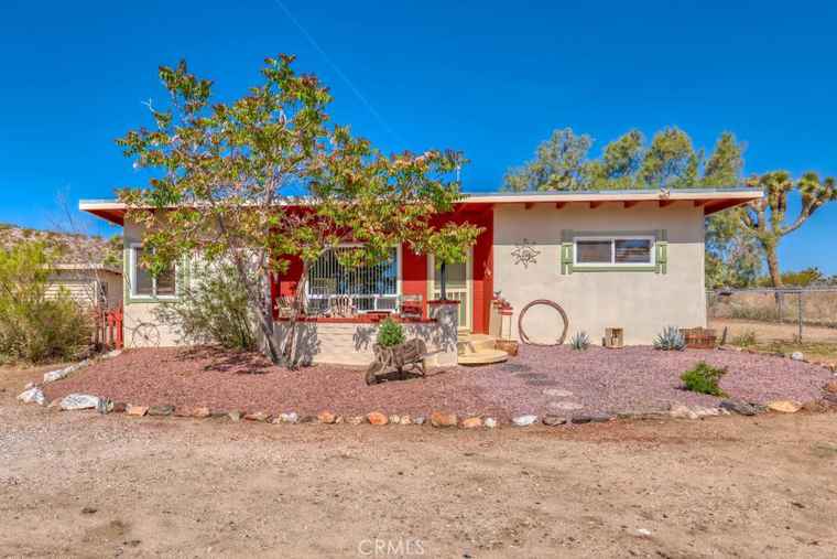Photo of 7820 Valley Vista Ave Yucca Valley, CA 92284