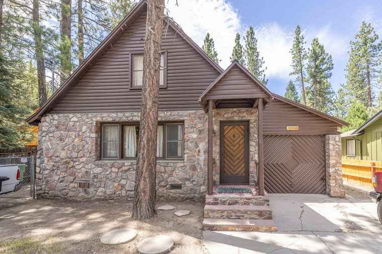 Photo of 1008 Sugarloaf Blvd Big Bear, CA 92314