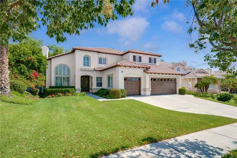 Photo of 12800 N Overlook Dr Rancho Cucamonga, CA 91739